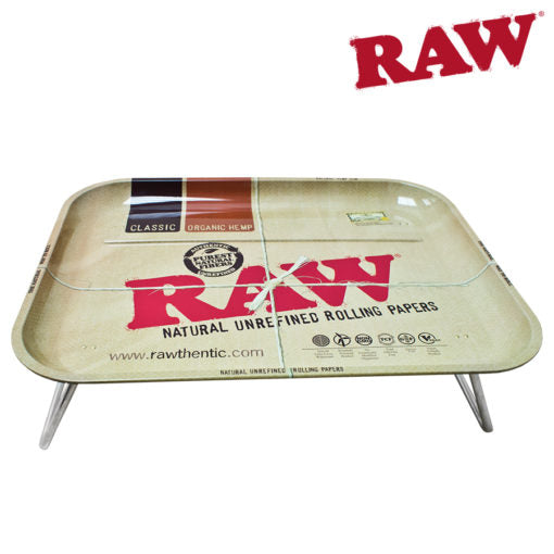 RAW XXL Lap Rolling Tray in use